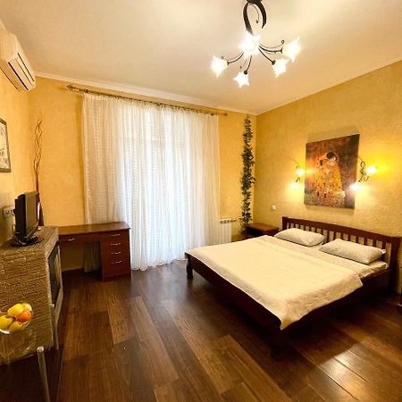 Бакулина 14 Apartment คาร์คิฟ ภายนอก รูปภาพ