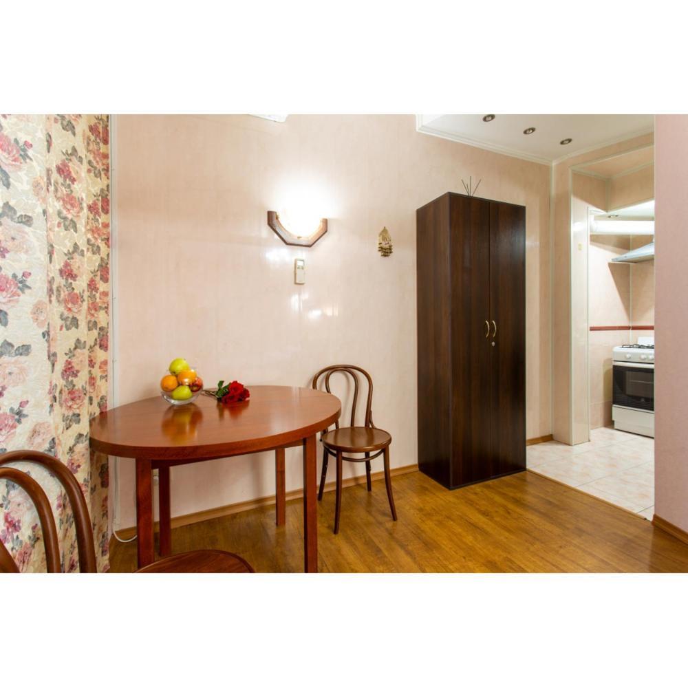 Бакулина 14 Apartment คาร์คิฟ ภายนอก รูปภาพ